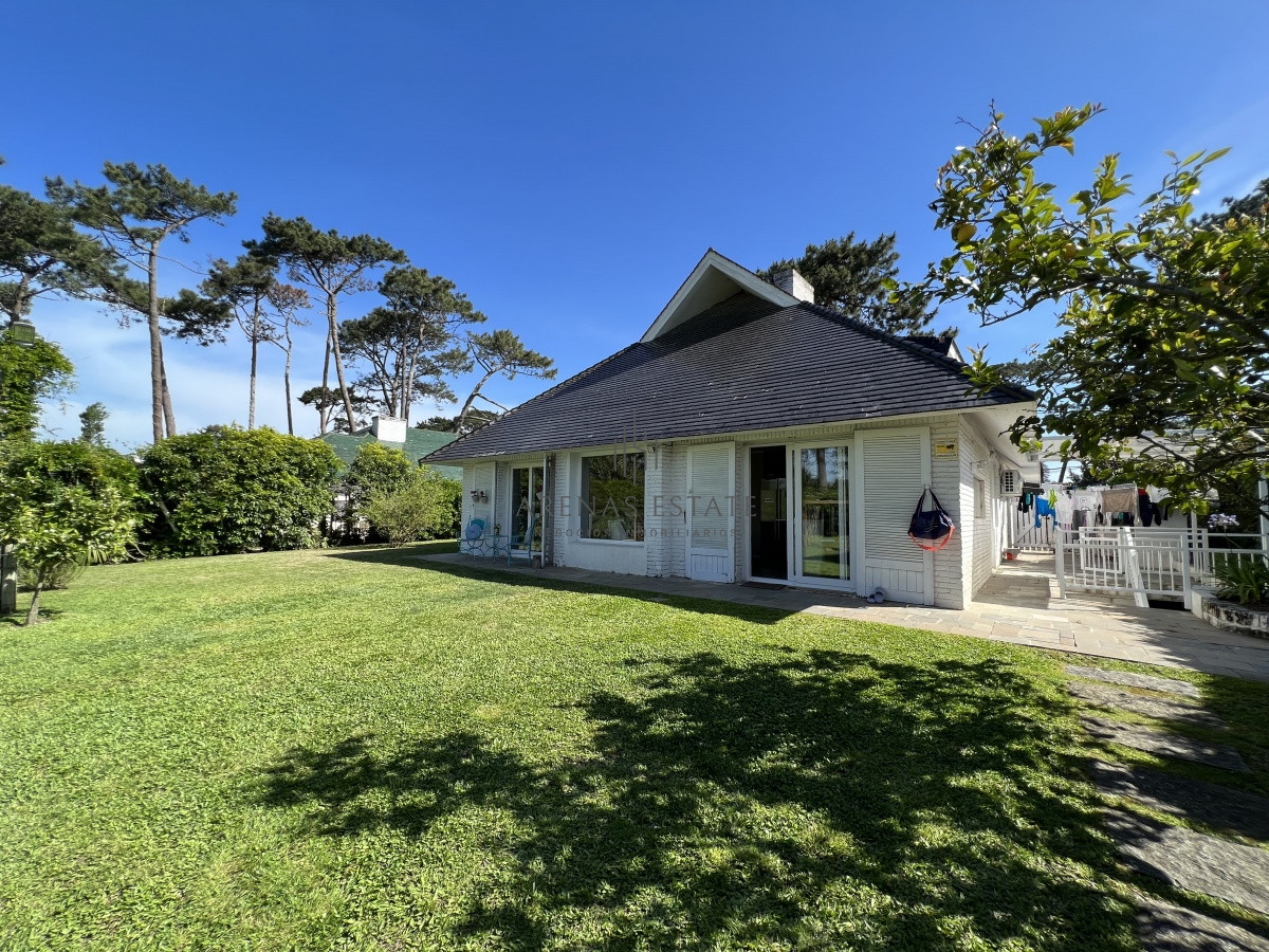 Casa ID.2962 -  Casa en venta en  mansa parada 8