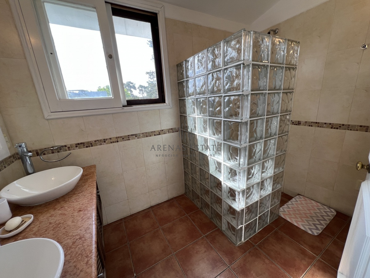 Casa ID.2962 -  Casa en venta en  mansa parada 8