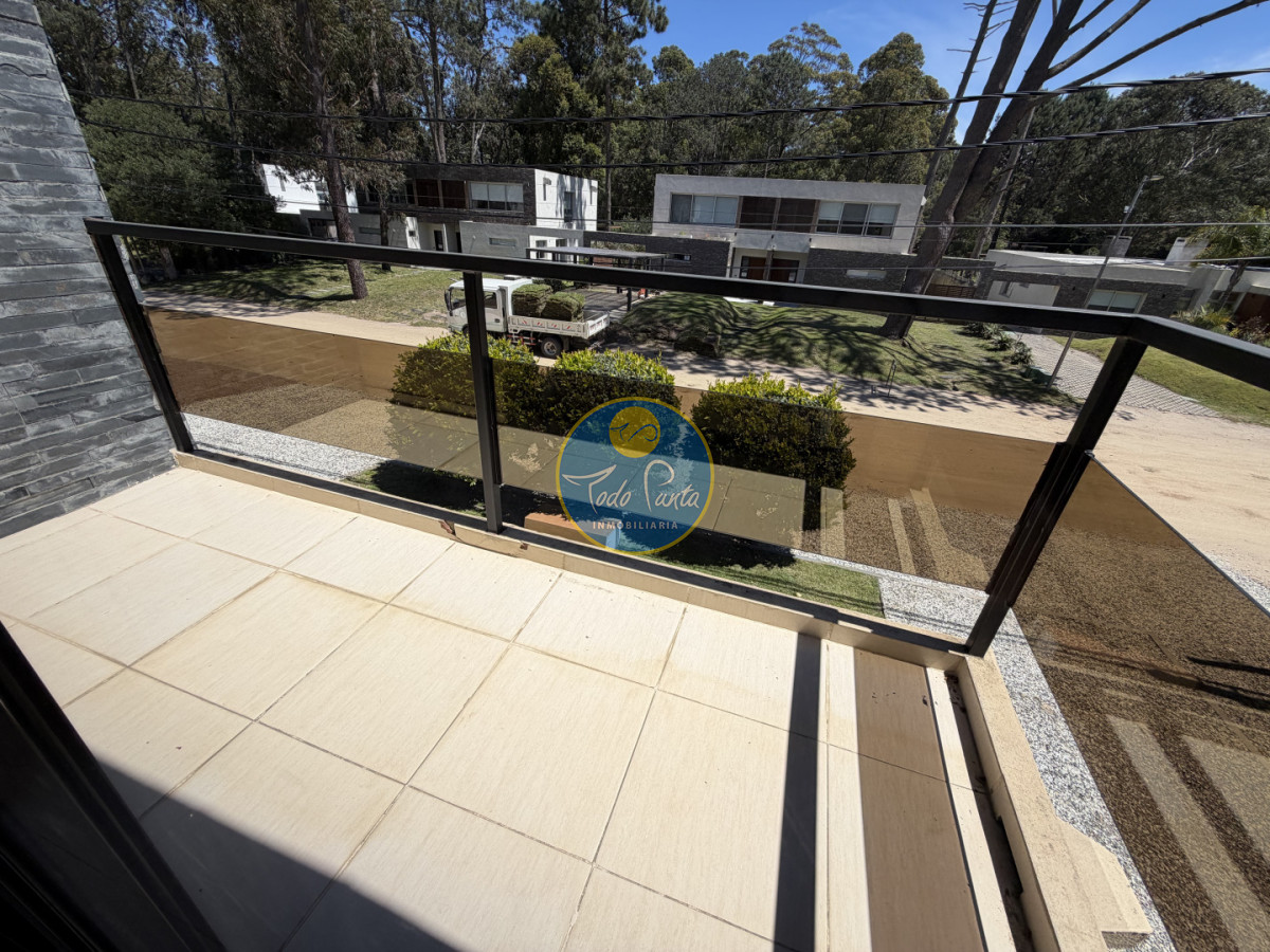 Miniatura de Casa de 4 dormitorios en Solanas, Punta del Este | Todo Punta