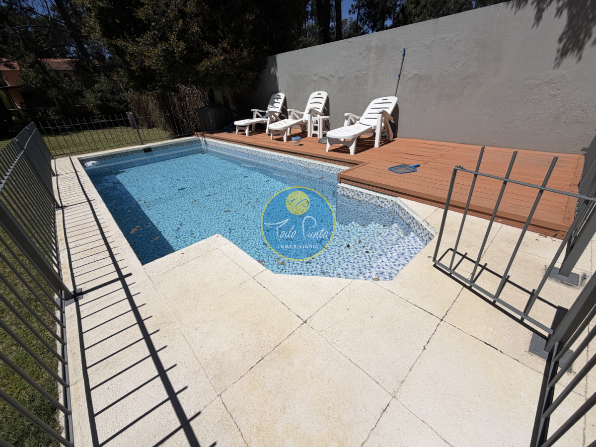 Miniatura de Casa de 4 dormitorios en Solanas, Punta del Este | Todo Punta