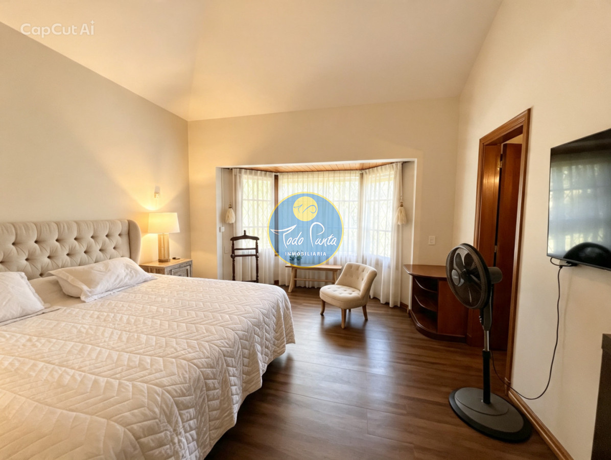 Miniatura de Casa de 5 dormitorios en Lugano, Punta del Este | Todo Punta