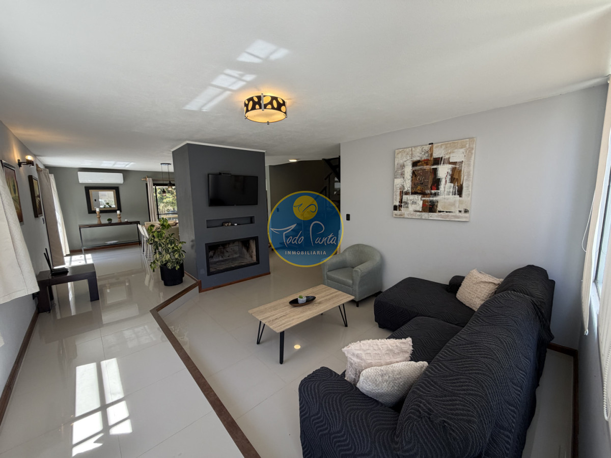 Casa de 4 dormitorios en Solanas, Punta del Este | Todo Punta