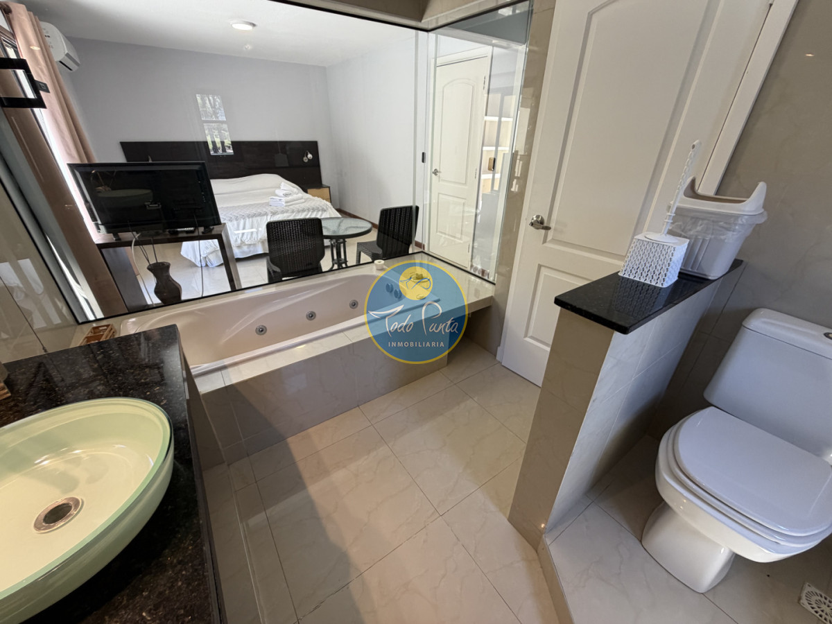 Miniatura de Casa de 4 dormitorios en Solanas, Punta del Este | Todo Punta