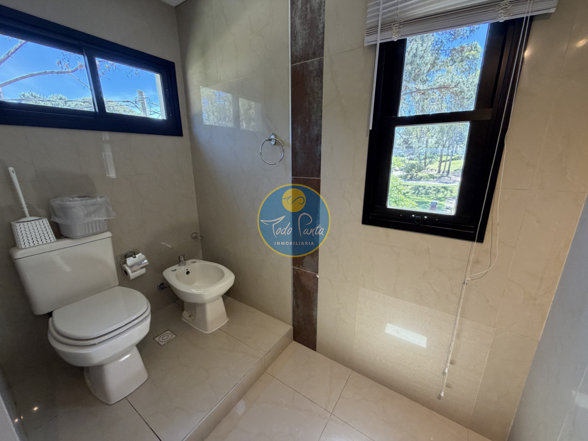 Miniatura de Casa de 4 dormitorios en Solanas, Punta del Este | Todo Punta