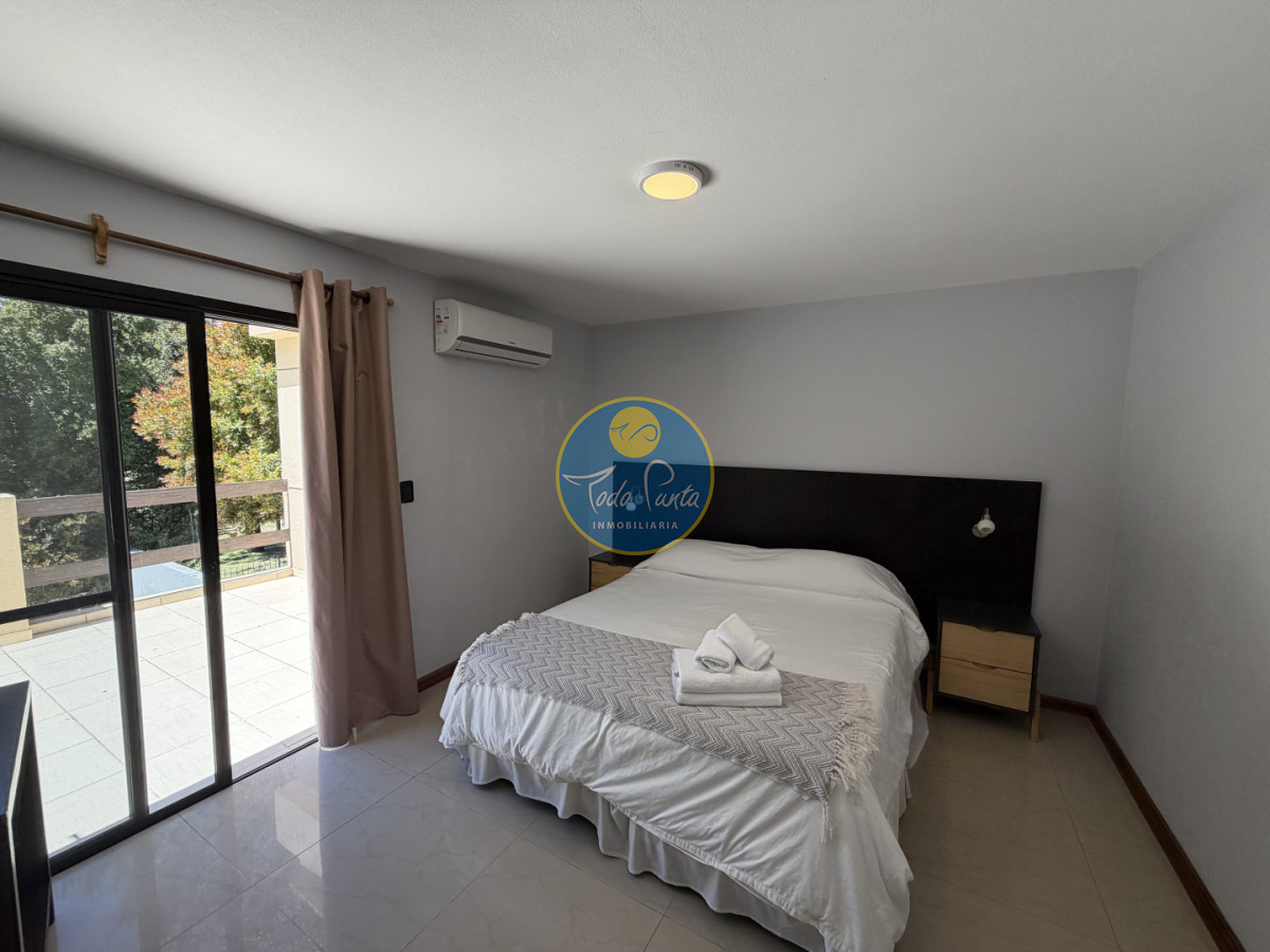Miniatura de Casa de 4 dormitorios en Solanas, Punta del Este | Todo Punta