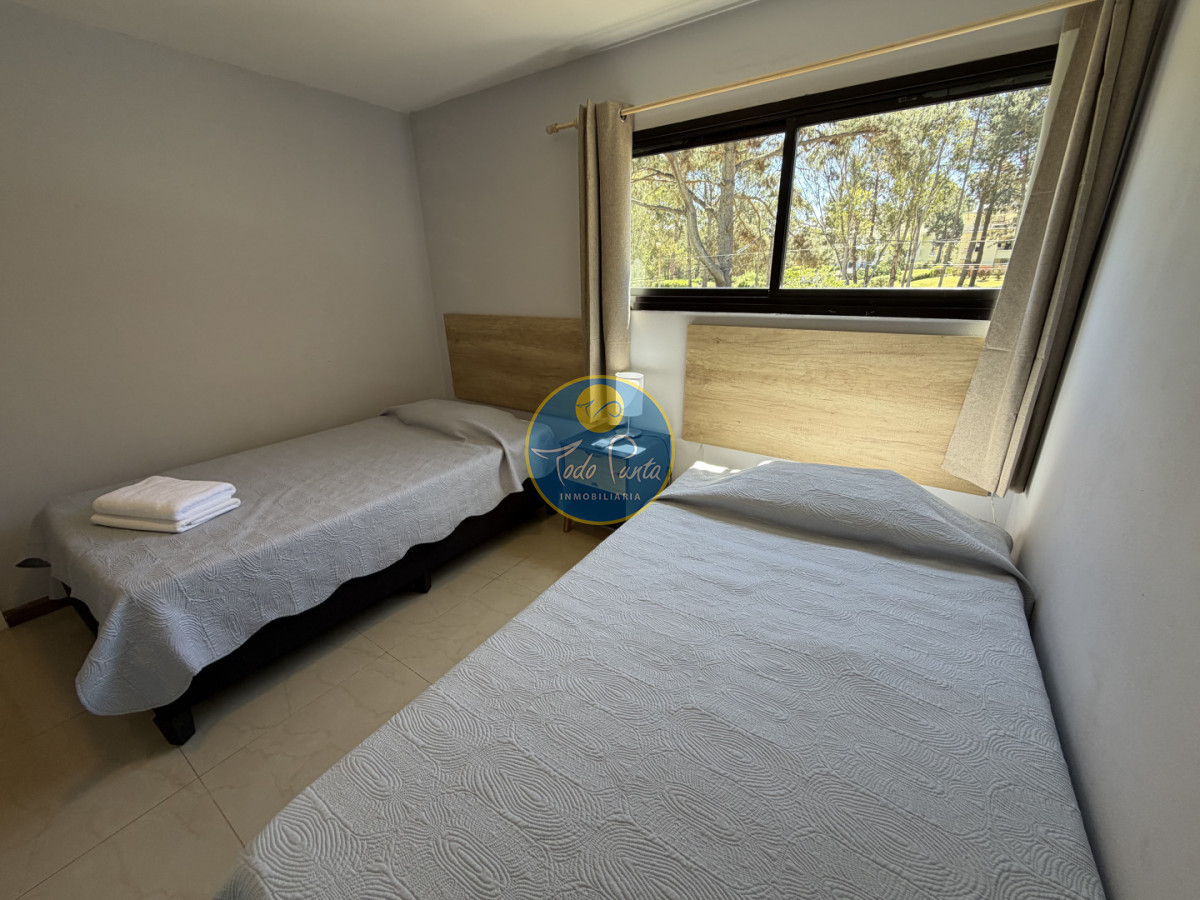 Miniatura de Casa de 4 dormitorios en Solanas, Punta del Este | Todo Punta