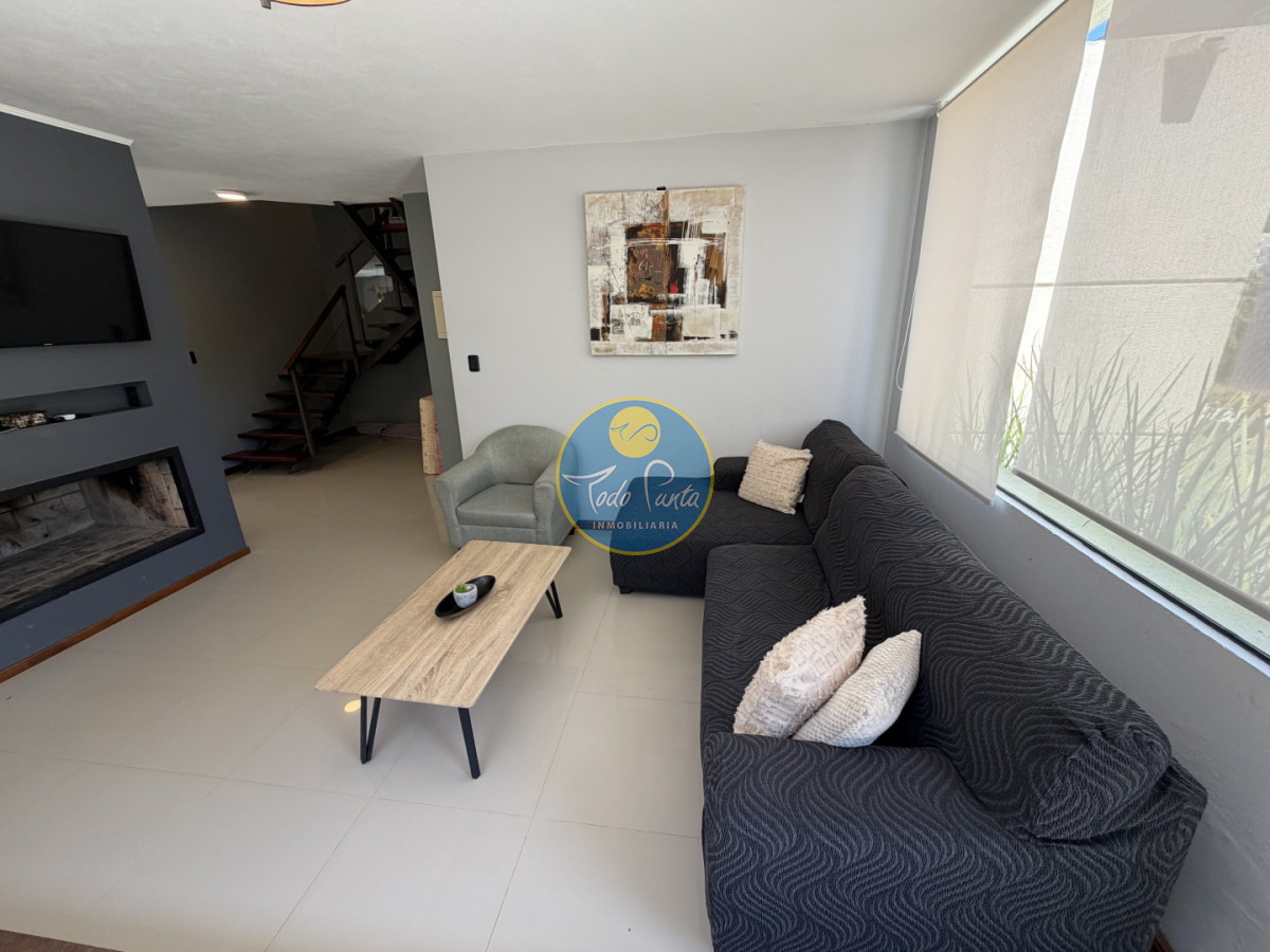Miniatura de Casa de 4 dormitorios en Solanas, Punta del Este | Todo Punta