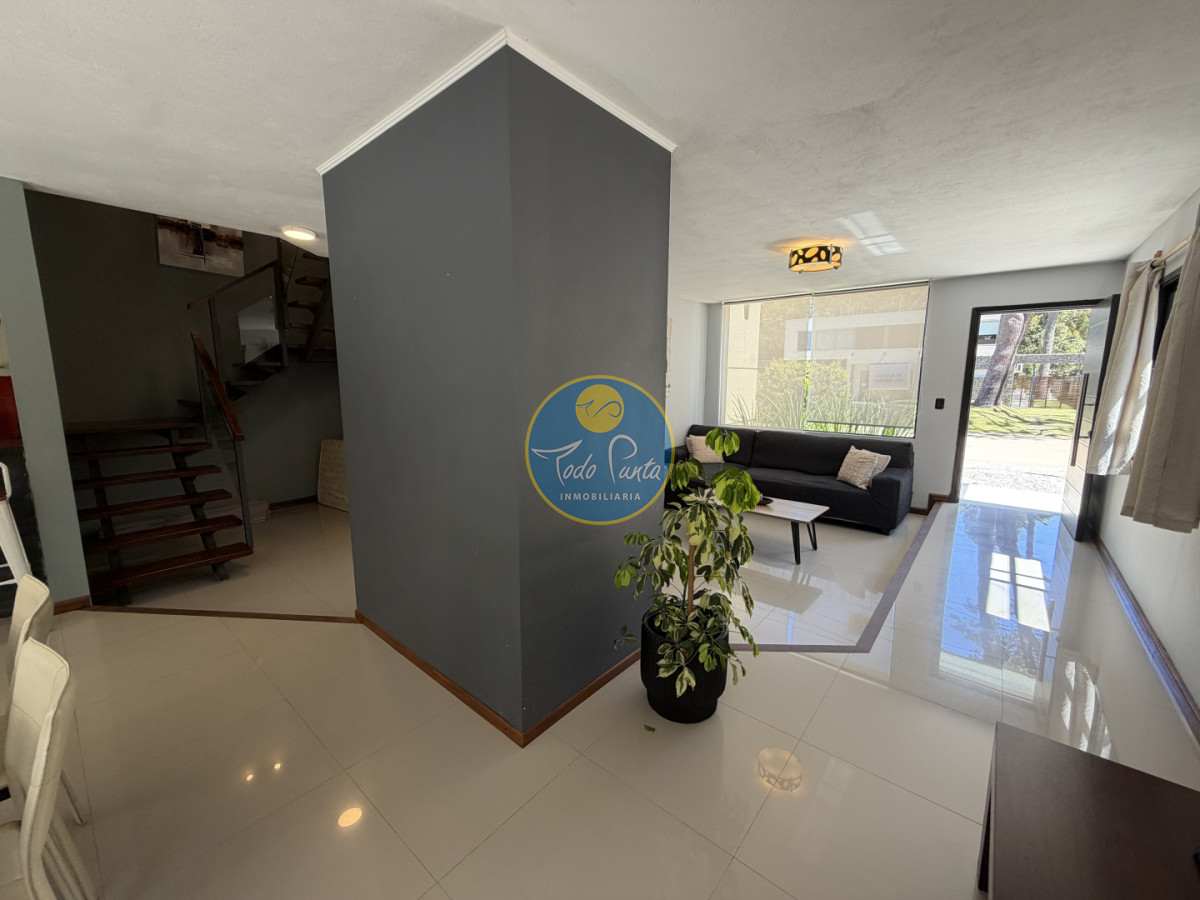 Miniatura de Casa de 4 dormitorios en Solanas, Punta del Este | Todo Punta