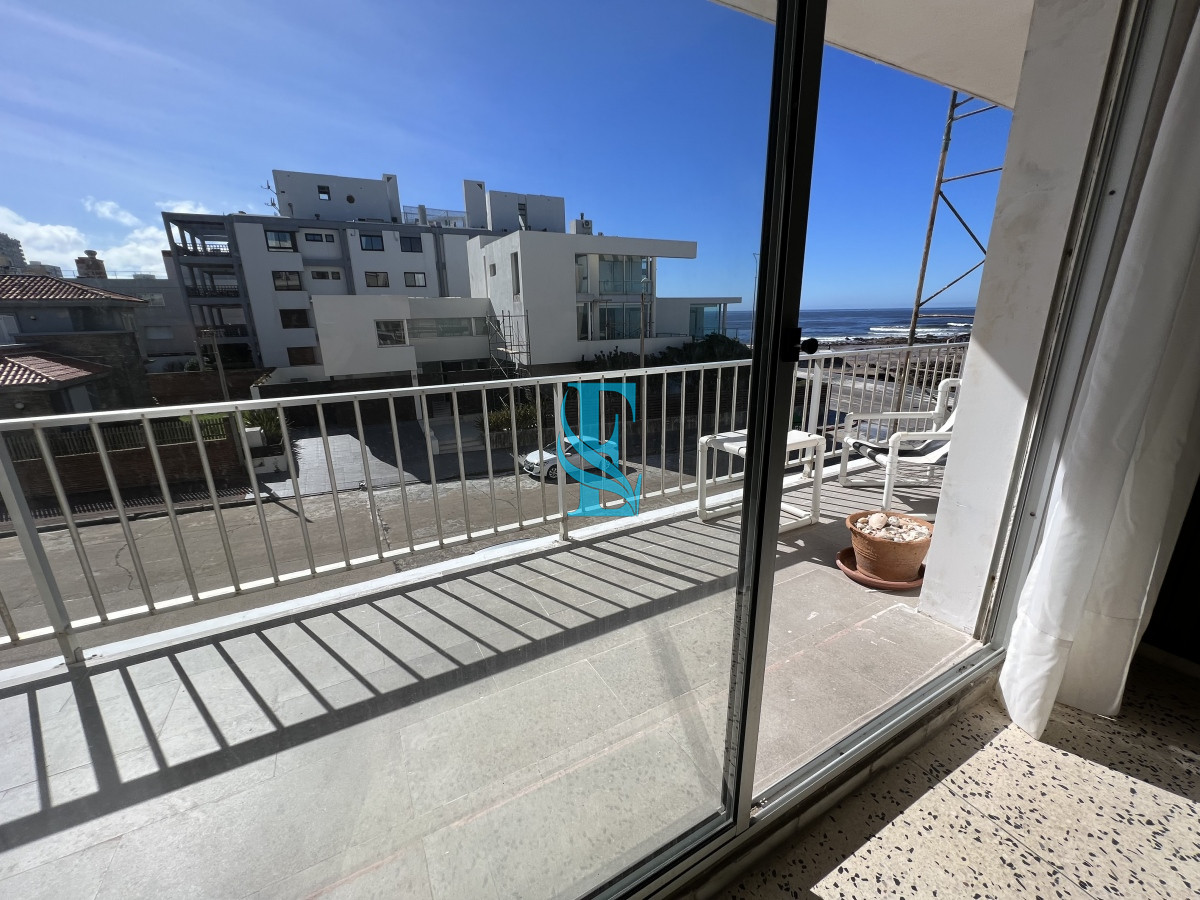 Apartamento ID.216 - Apartamento, Península, Punta del Este, 2 dormitorios