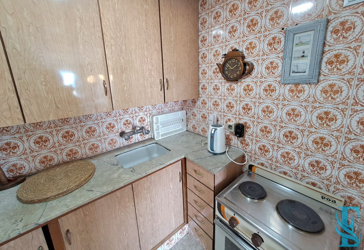 Apartamento ID.661 - Venta. Península, 1 dormitorio y medio garaje.