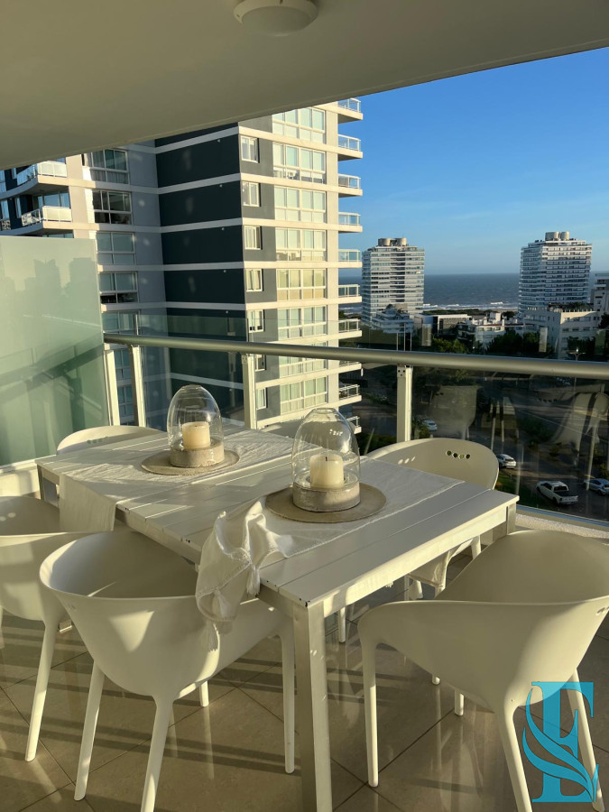 Apartamento ID.620 - torre de categoría en roosevelt  punta del este