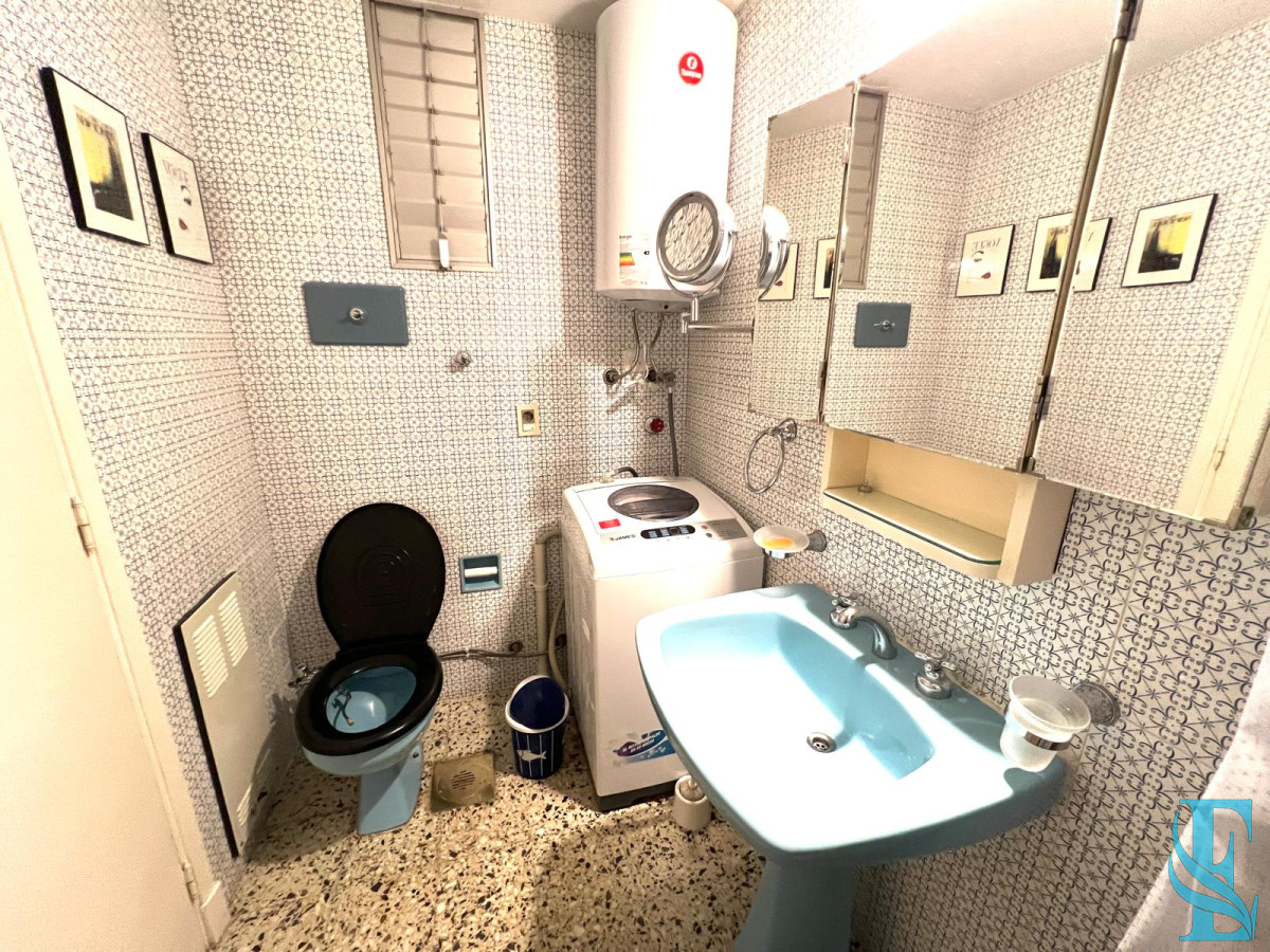 Apartamento ID.661 - Venta. Península, 1 dormitorio y medio garaje.