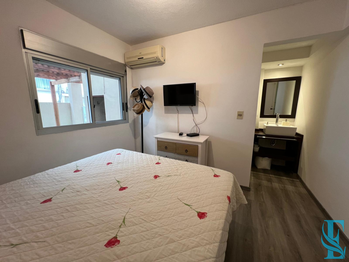 Apartamento ID.60 - A PASOS DE EL EMIR CON PISCINA Y PARRILLERO