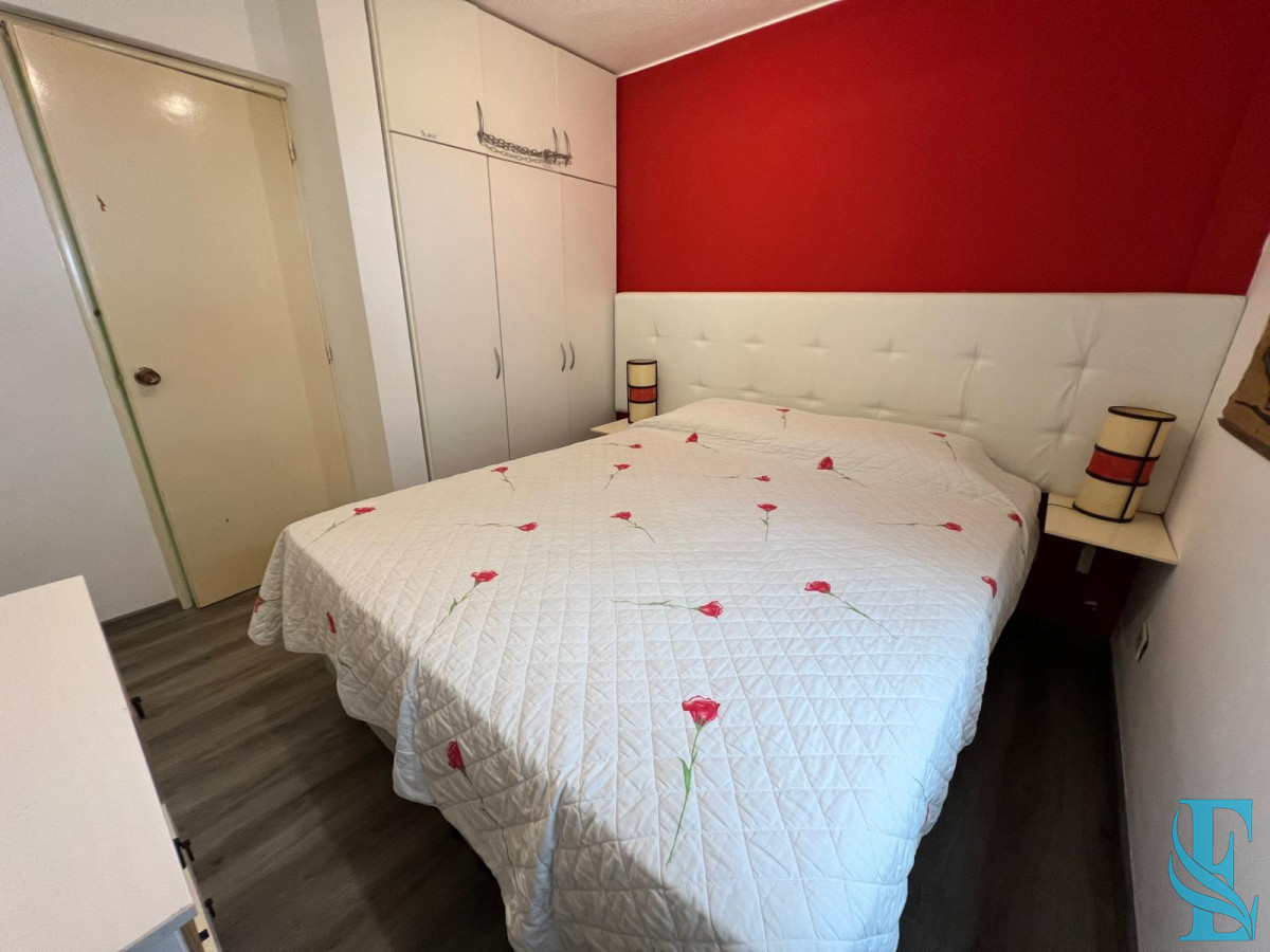 Apartamento ID.60 - A PASOS DE EL EMIR CON PISCINA Y PARRILLERO