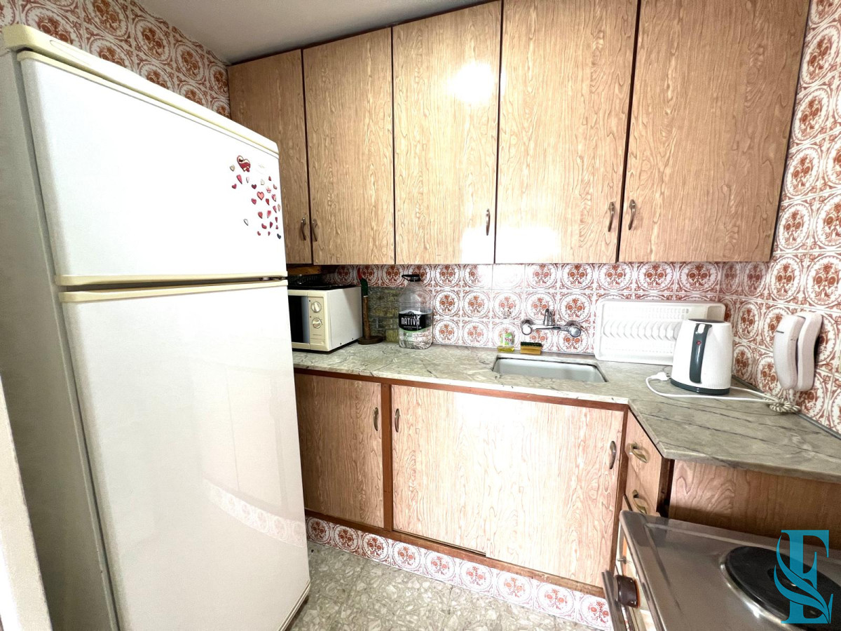 Apartamento ID.661 - Venta. Península, 1 dormitorio y medio garaje.
