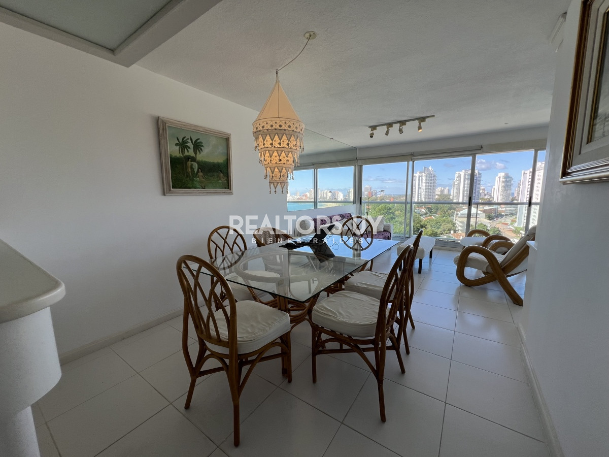 Apartamento ID.7 - Playa Mansa 