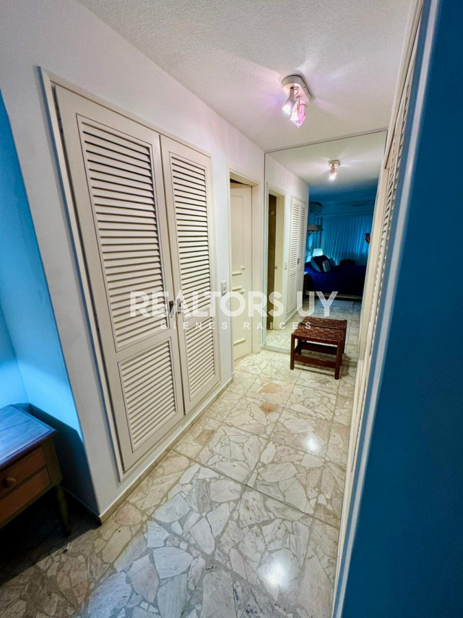 Apartamento ID.463 - primera linea mansa