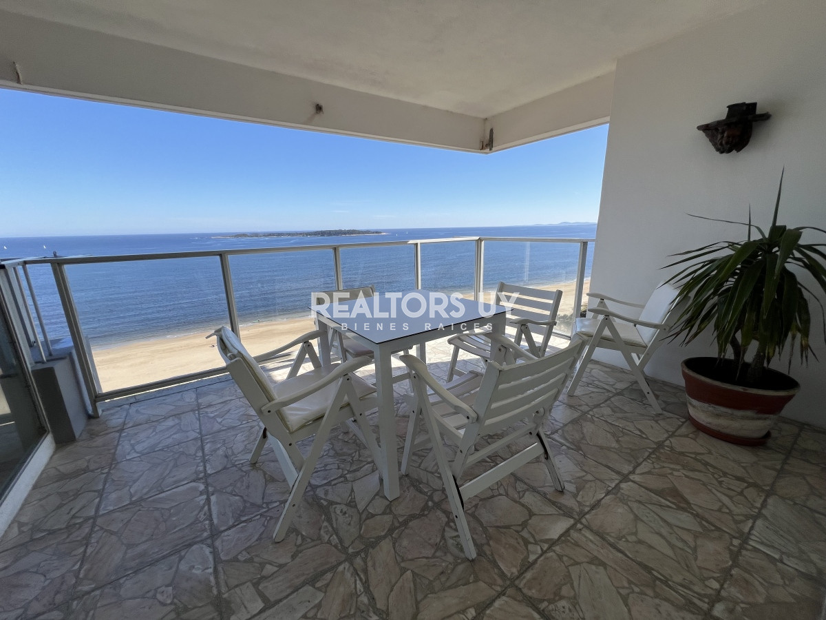 Apartamento ID.463 - primera linea mansa