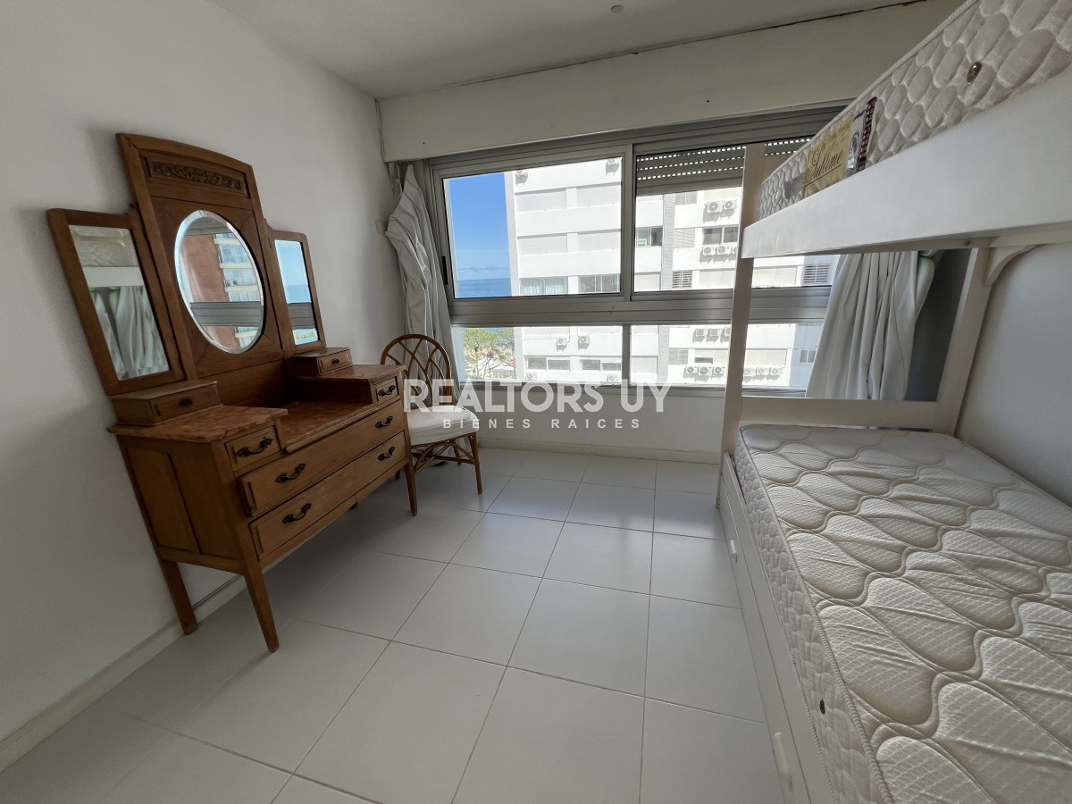 Apartamento ID.7 - Playa Mansa 