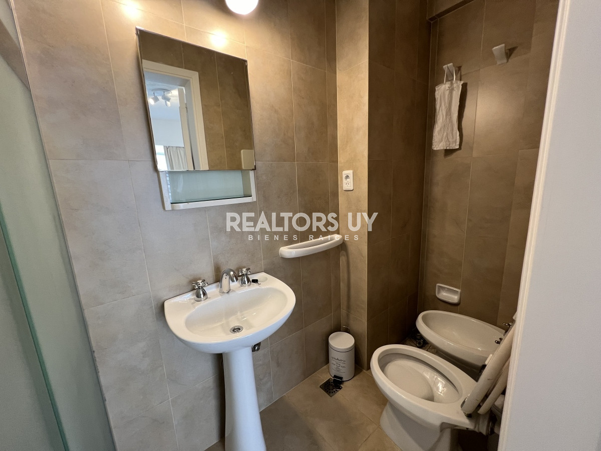 Apartamento ID.463 - primera linea mansa