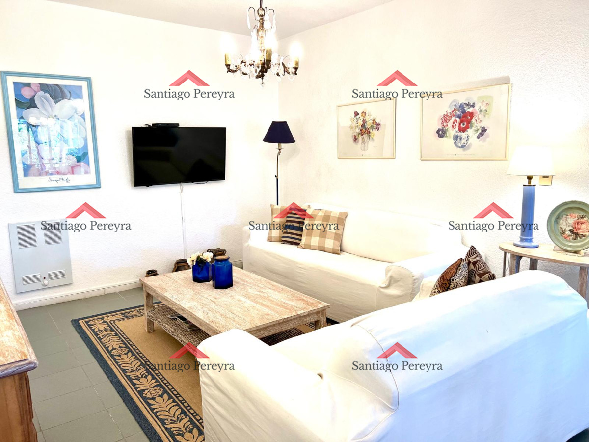 Mansa, tres dormitorios, parrillero - GoPunta - Portal Inmobiliario de Punta del Este - Maldonado