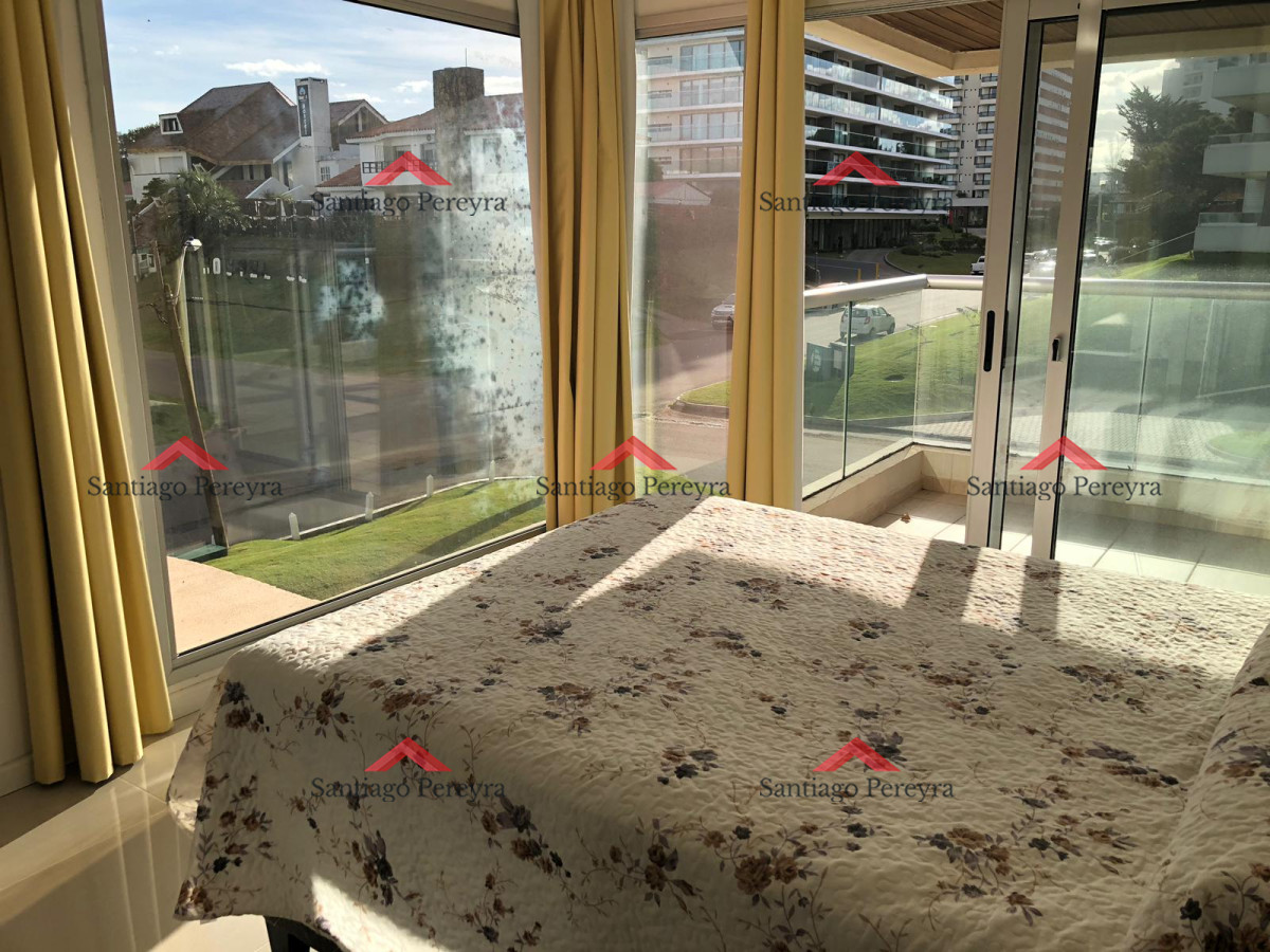 Apartamento ID.14506 - Alquiler temporario, brava, nuevo, 2 dormitorios, servicios.