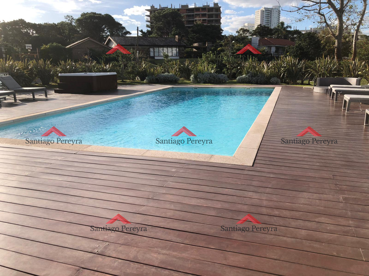 Apartamento ID.14506 - Alquiler temporario, brava, nuevo, 2 dormitorios, servicios.
