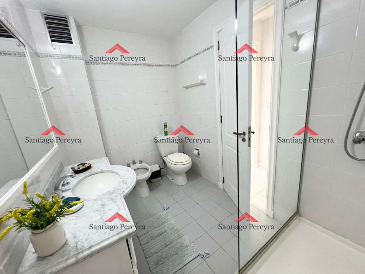 Apartamento ID.15784 - Mansa, edificio con servicios. Parada 8.