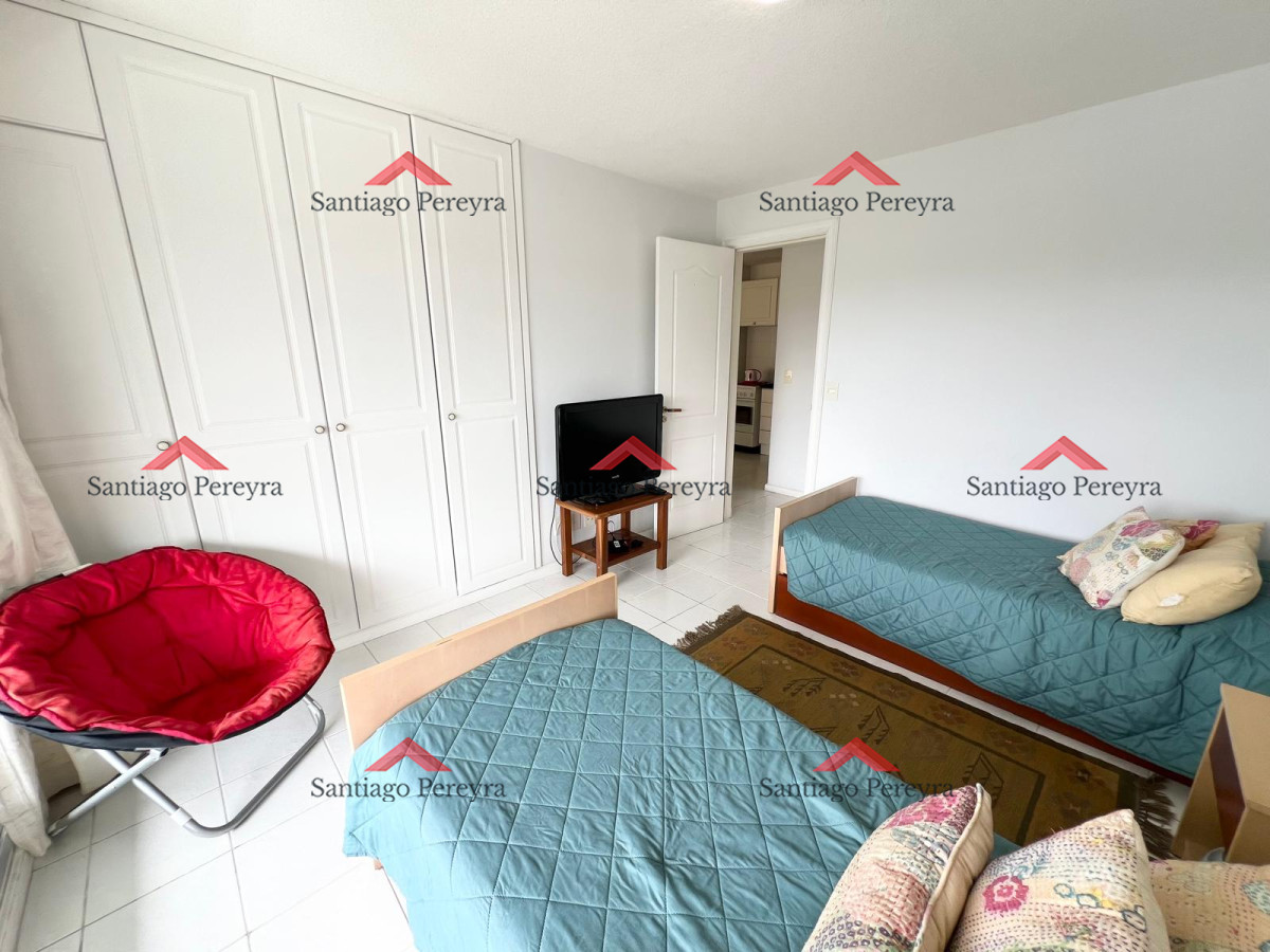 Apartamento ID.15784 - Mansa, edificio con servicios. Parada 8.
