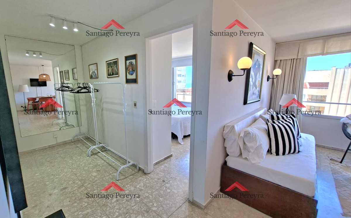 Apartamento ID.16356 - Venta. Península, 1 dormitorio y medio garaje.