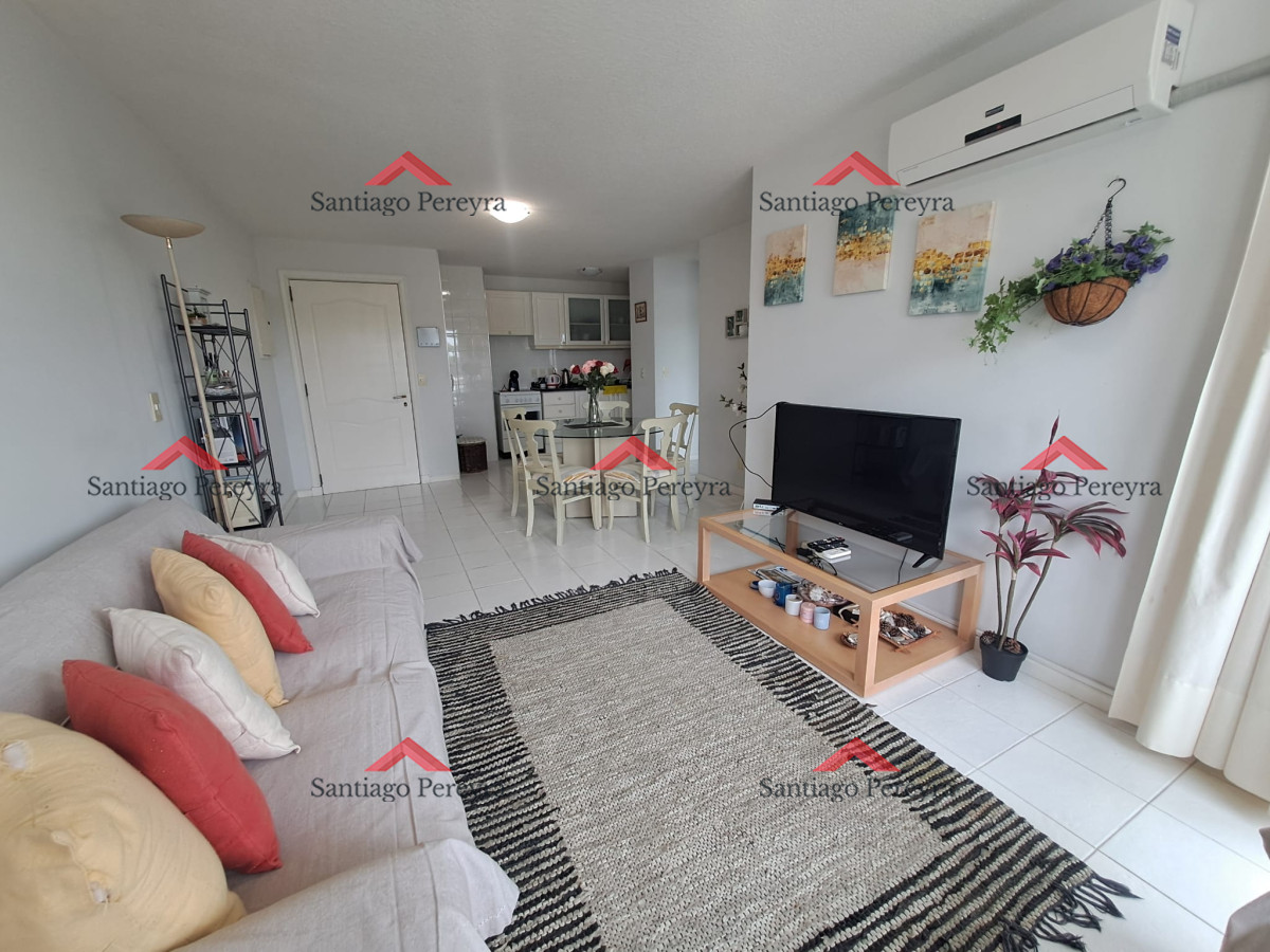Apartamento ID.15784 - Mansa, edificio con servicios. Parada 8.