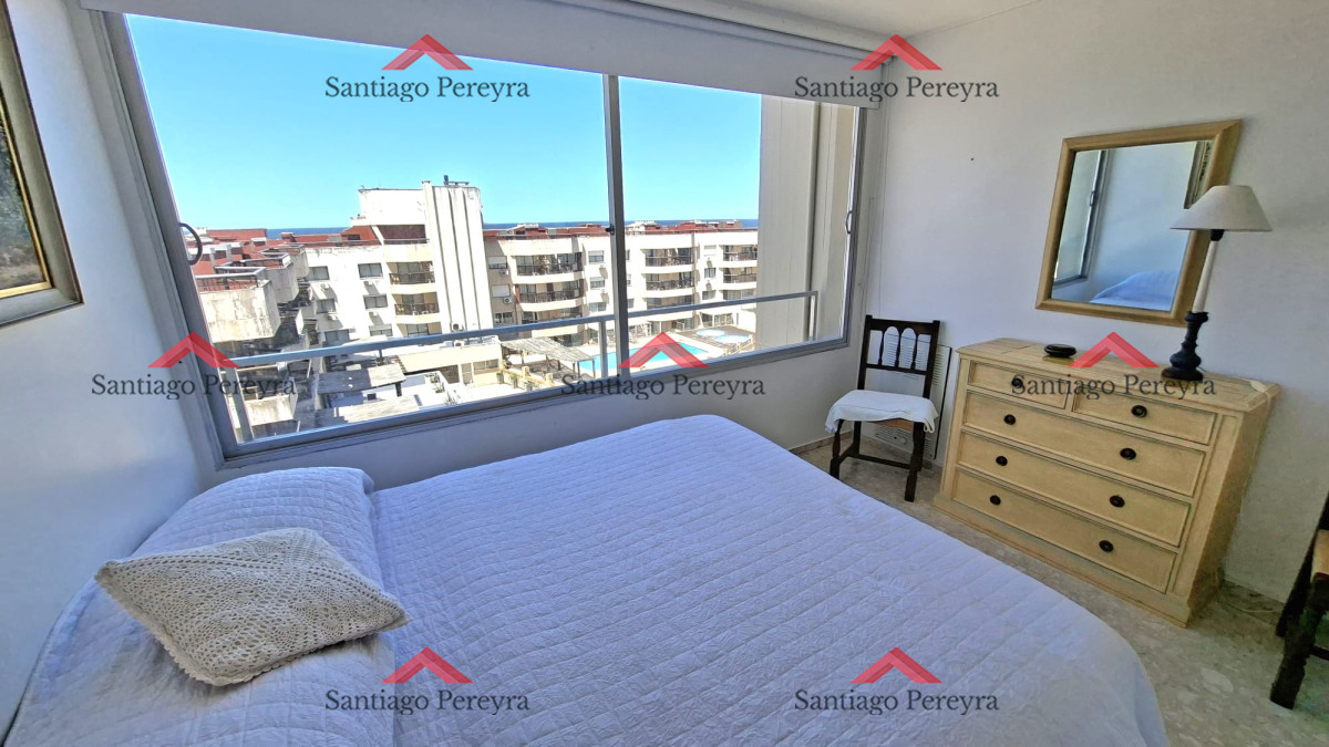 Apartamento ID.16356 - Venta. Península, 1 dormitorio y medio garaje.