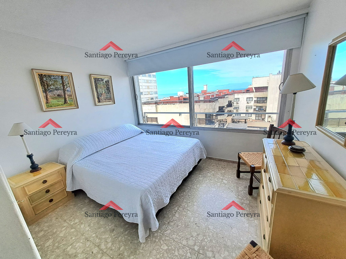 Apartamento ID.16356 - Venta. Península, 1 dormitorio y medio garaje.