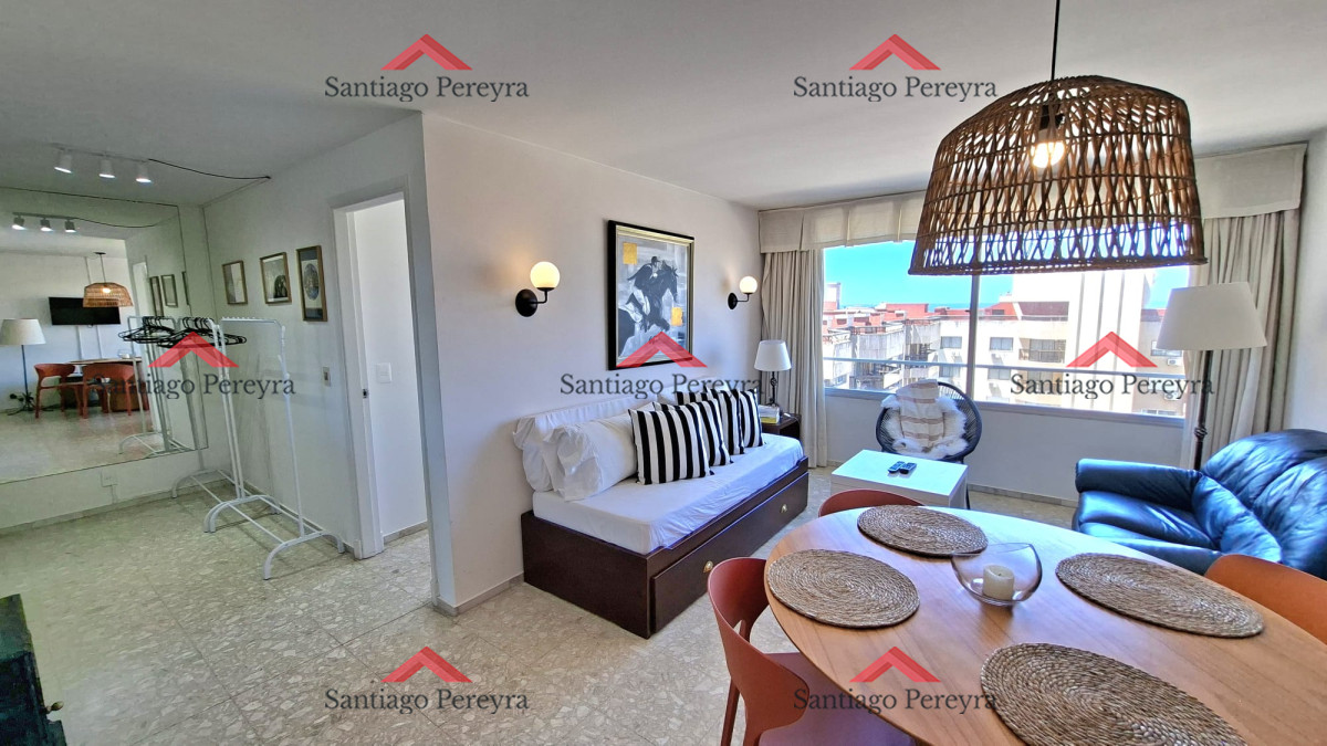 Apartamento ID.16356 - Venta. Península, 1 dormitorio y medio garaje.