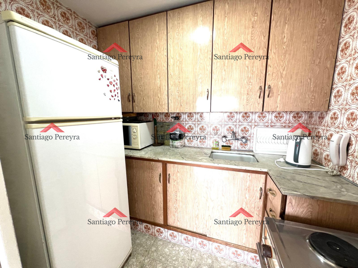 Apartamento ID.16356 - Venta. Península, 1 dormitorio y medio garaje.