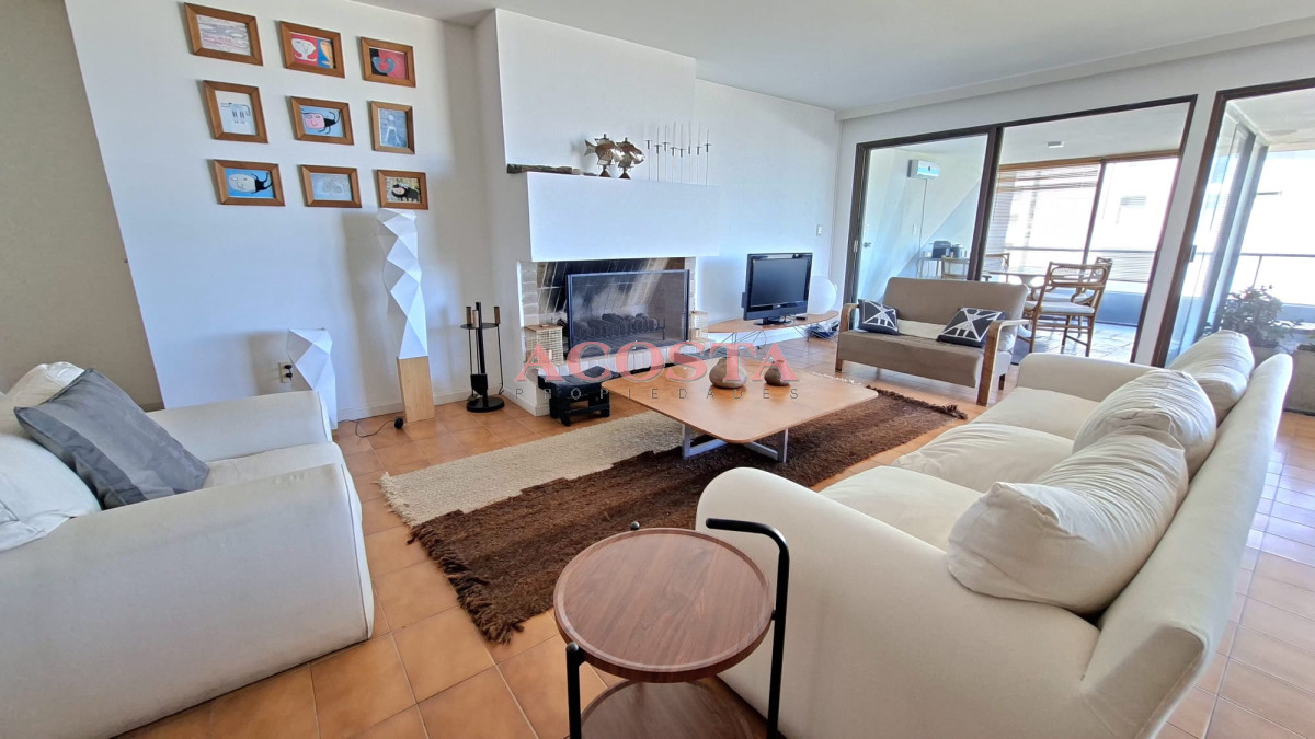 Apartamento ID.208 - apartamento en venta a pasos del mar 4 dormitorios 