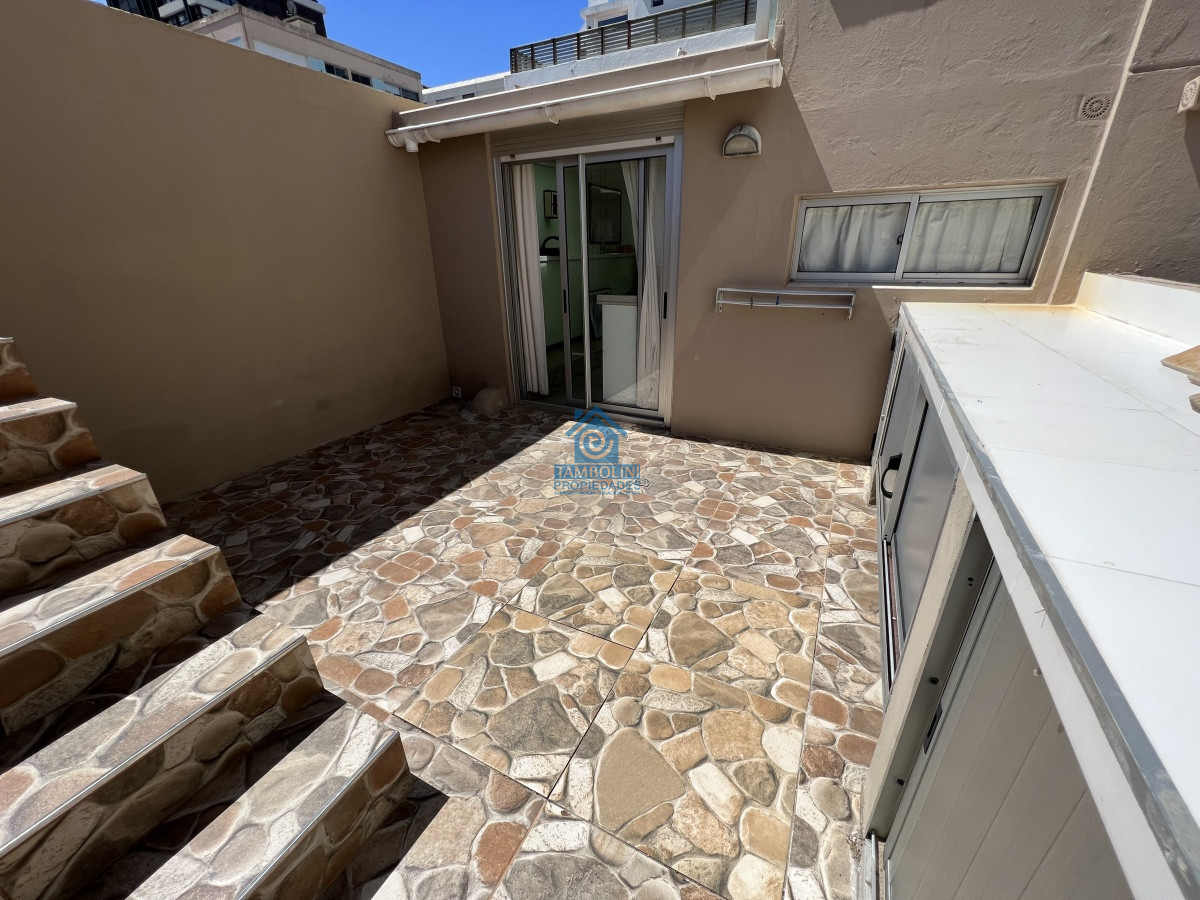 Apartamento ID.513 - Peninsula, a metros de la playa, parrillero propio
