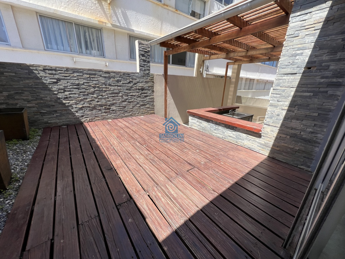 Apartamento ID.513 - Peninsula, a metros de la playa, parrillero propio