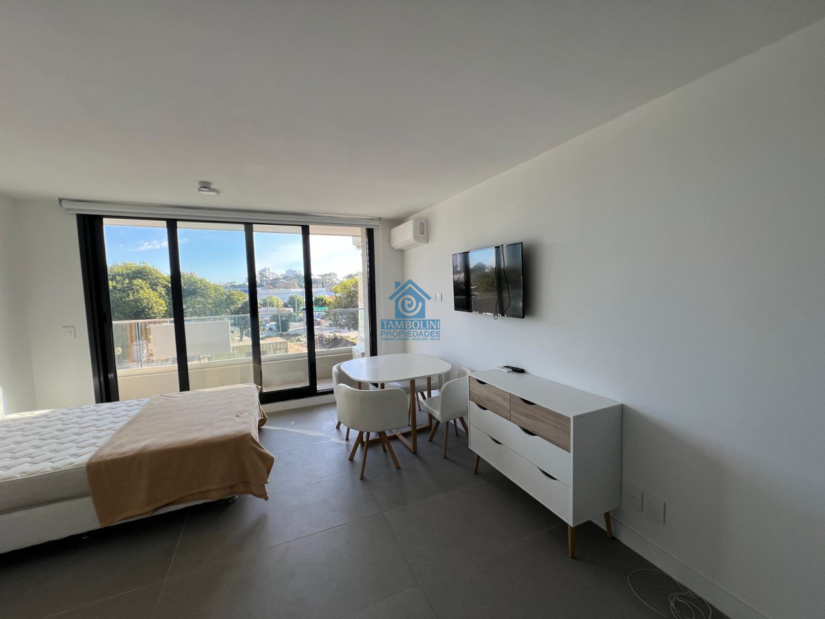 Aidy Grill - GoPunta - Portal Inmobiliario de Punta del Este - Maldonado