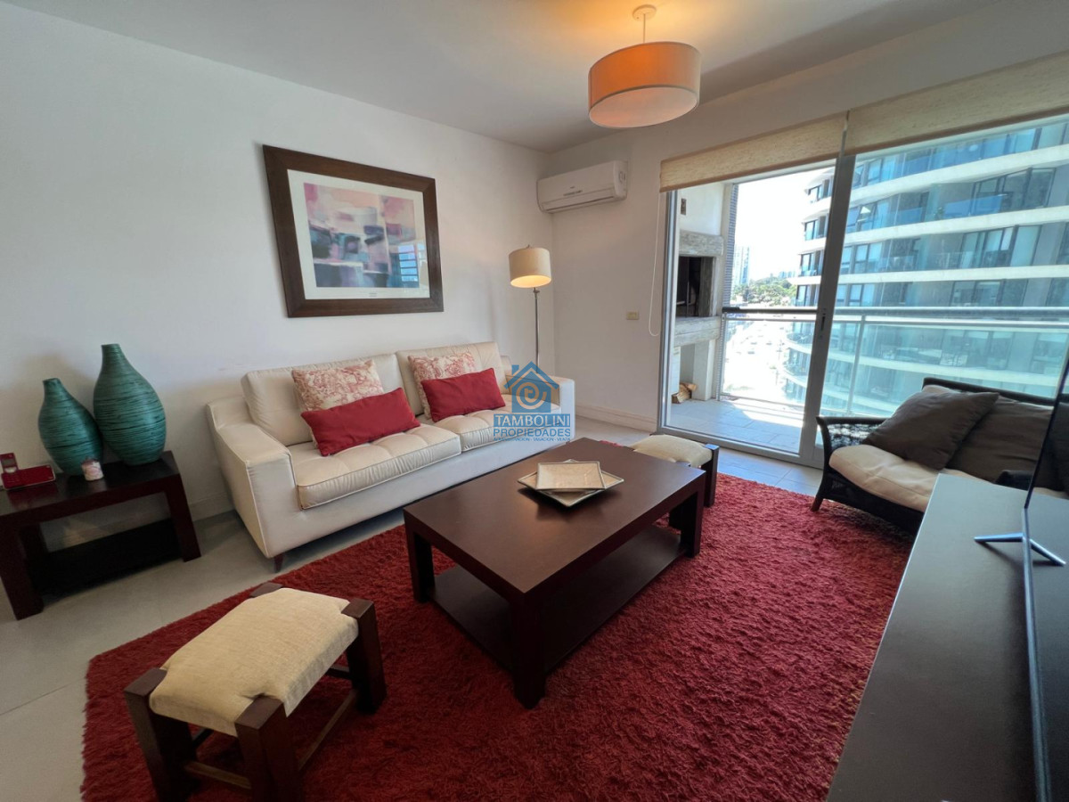 Apartamento ID.1115 - Apartamento de 2 dormitorios 2 baños en venta - Punta del Este