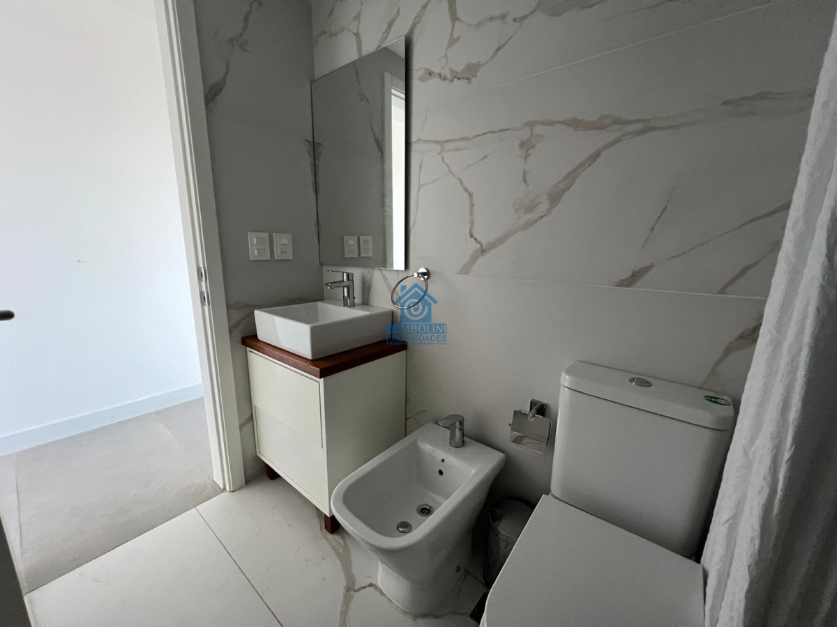 Apartamento ID.876 - Apartamento mono ambiente en venta y alquiler punta del este.