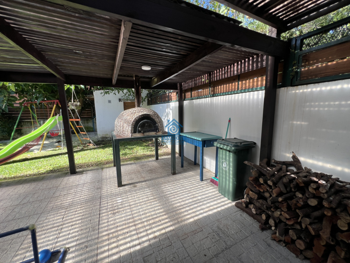 Casa ID.1165 - Hermosa Casa en Venta en Aidy Grill - Brava -Punta del Este 