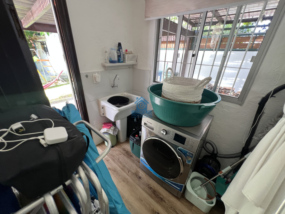 Casa ID.1165 - Hermosa Casa en Venta en Aidy Grill - Brava -Punta del Este 