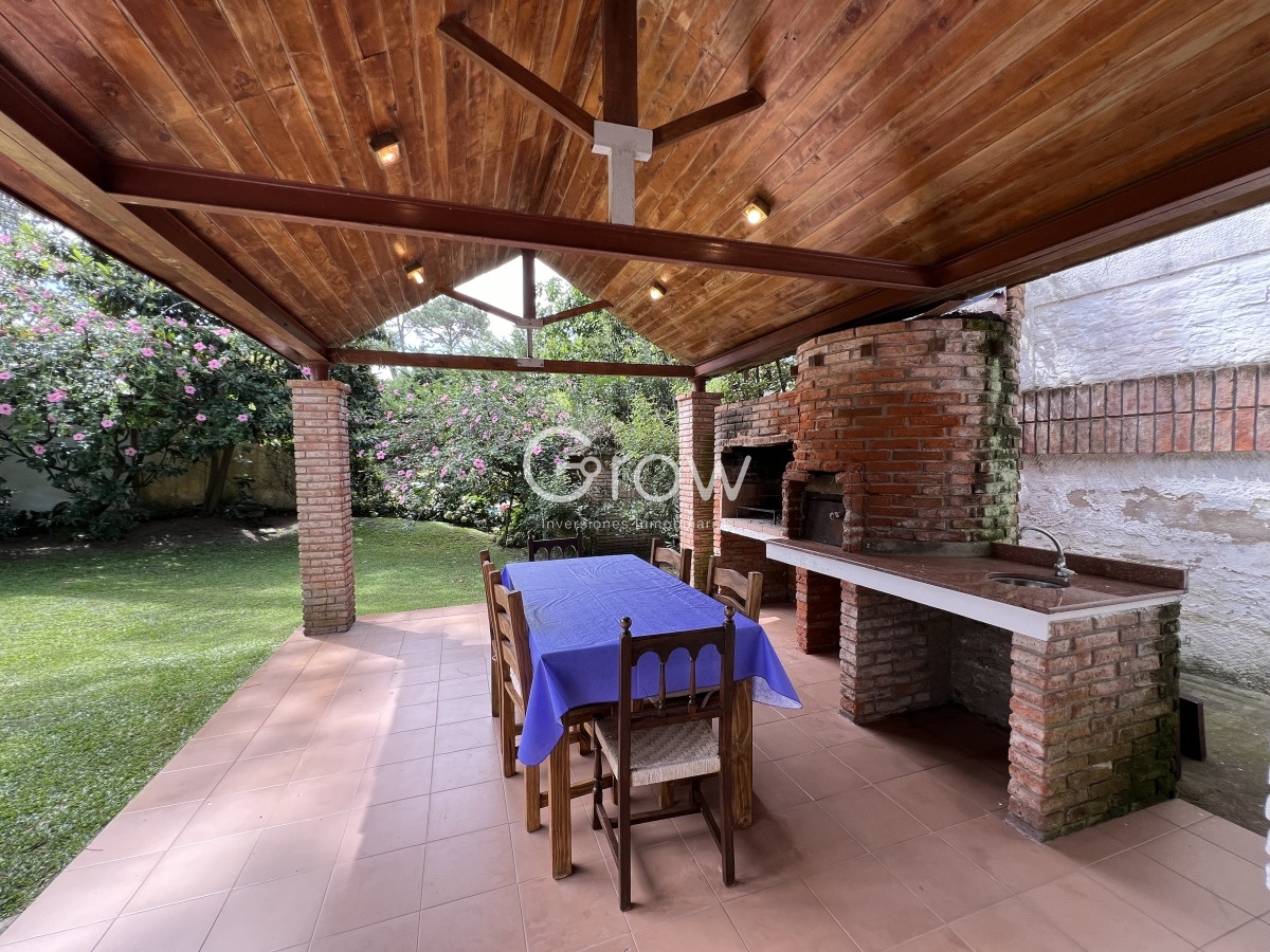Casa ID.1586 - Casa en Lugano - Punta del Este
