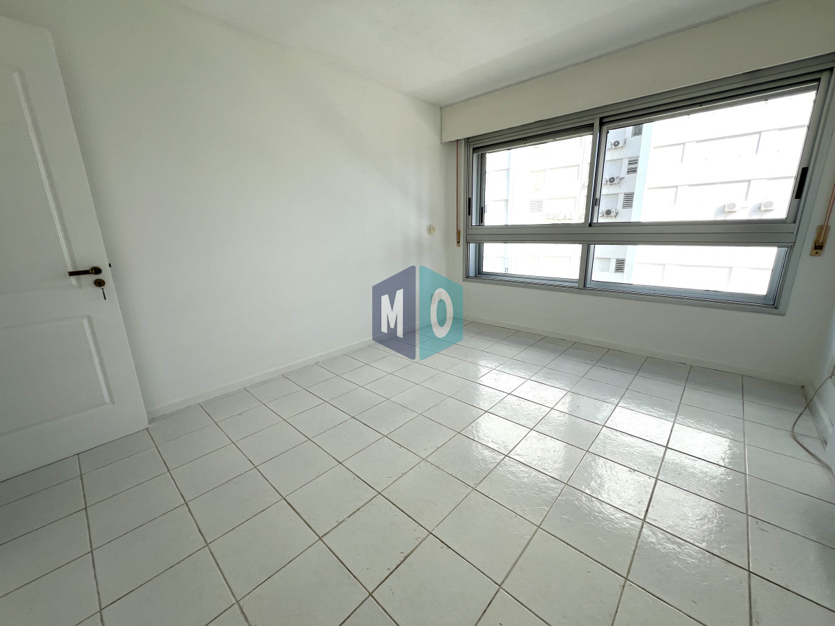 Apartamento ID.1060 - Venta apartamento de 1 dormitorio,  playa mansa.