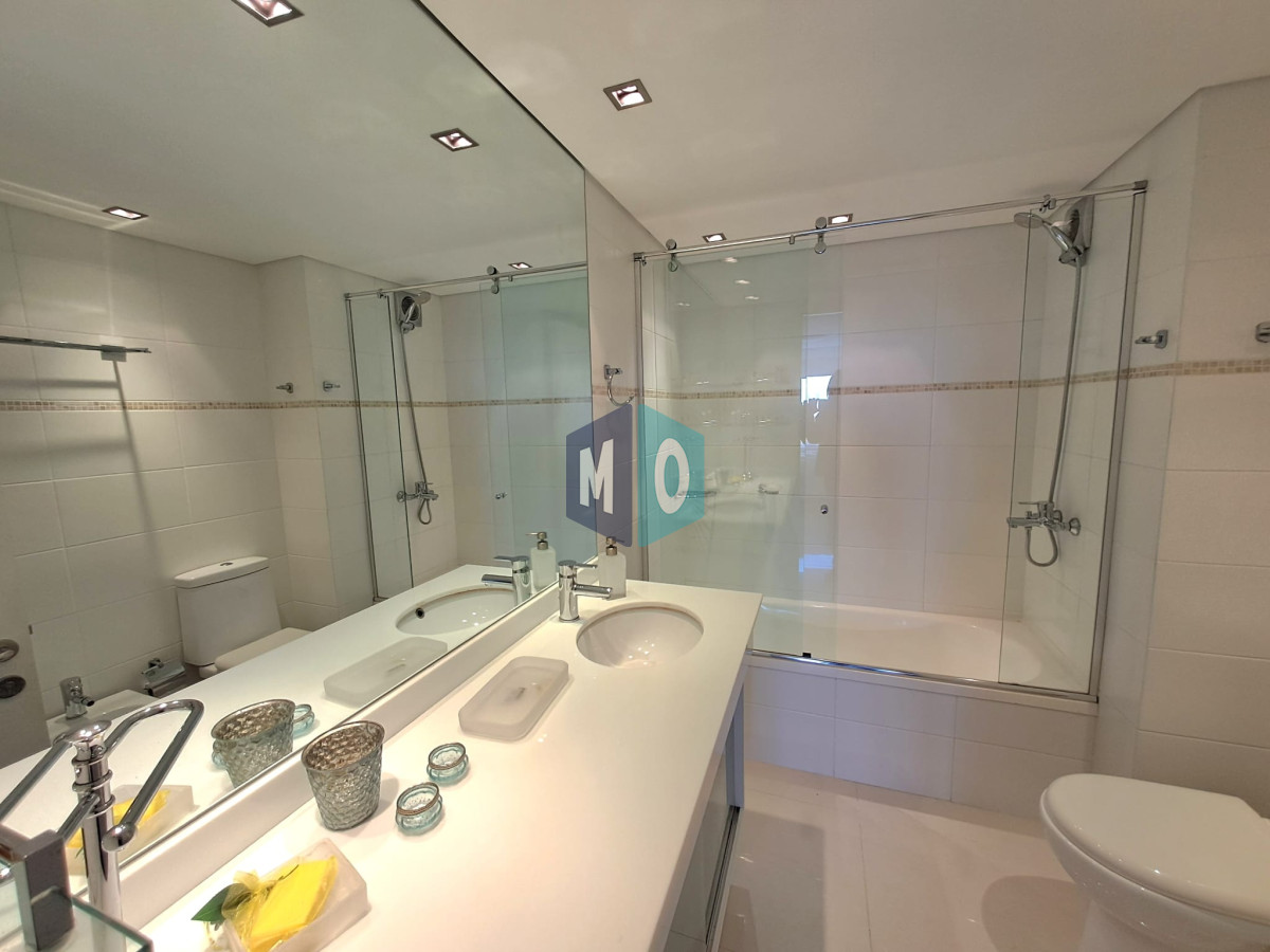 Apartamento ID.1002 - OPORTUNIDAD EN VENTA 3 DORMITORIOS SUMMER TOWER