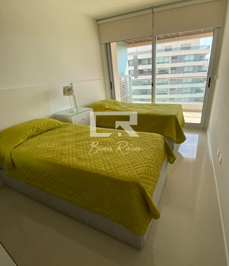 Apartamento ID.843 - Apartamento en  venta en Brava - Punta del Este