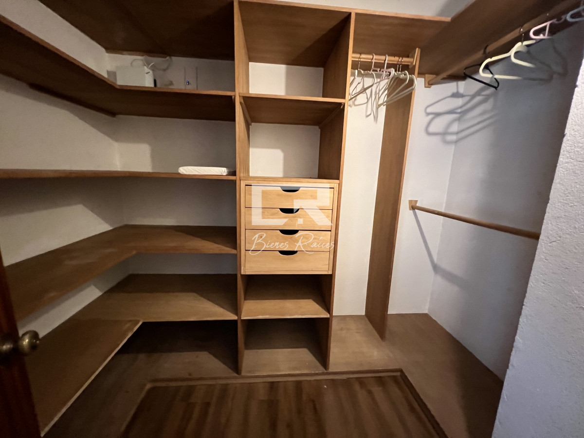 Casa ID.478 - Casa en lugano, 5 dormitorios 4 baños y dependencias de servicios