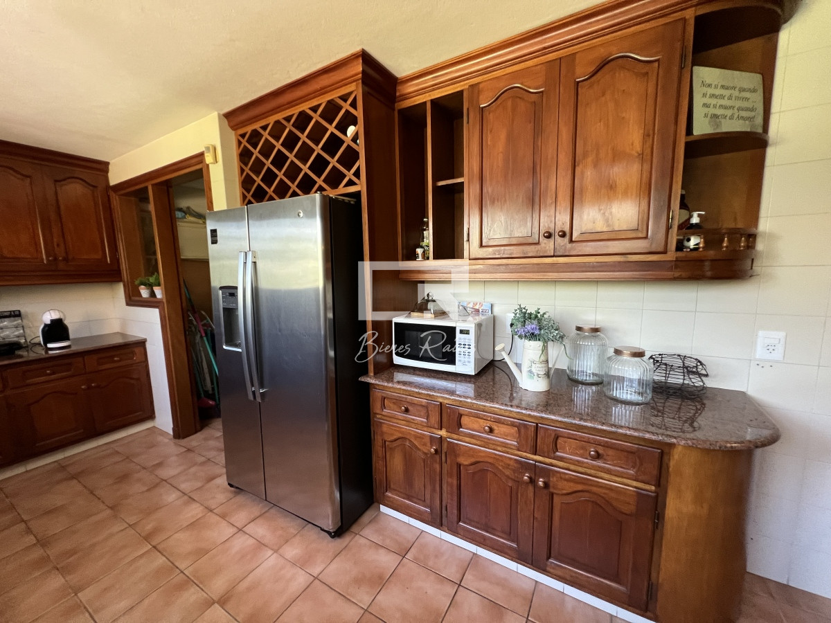 Casa ID.478 - Casa en lugano, 5 dormitorios 4 baños y dependencias de servicios