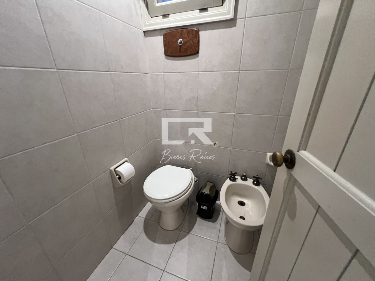 Casa ID.478 - Casa en lugano, 5 dormitorios 4 baños y dependencias de servicios